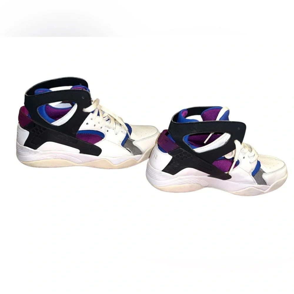 Nike questions leave